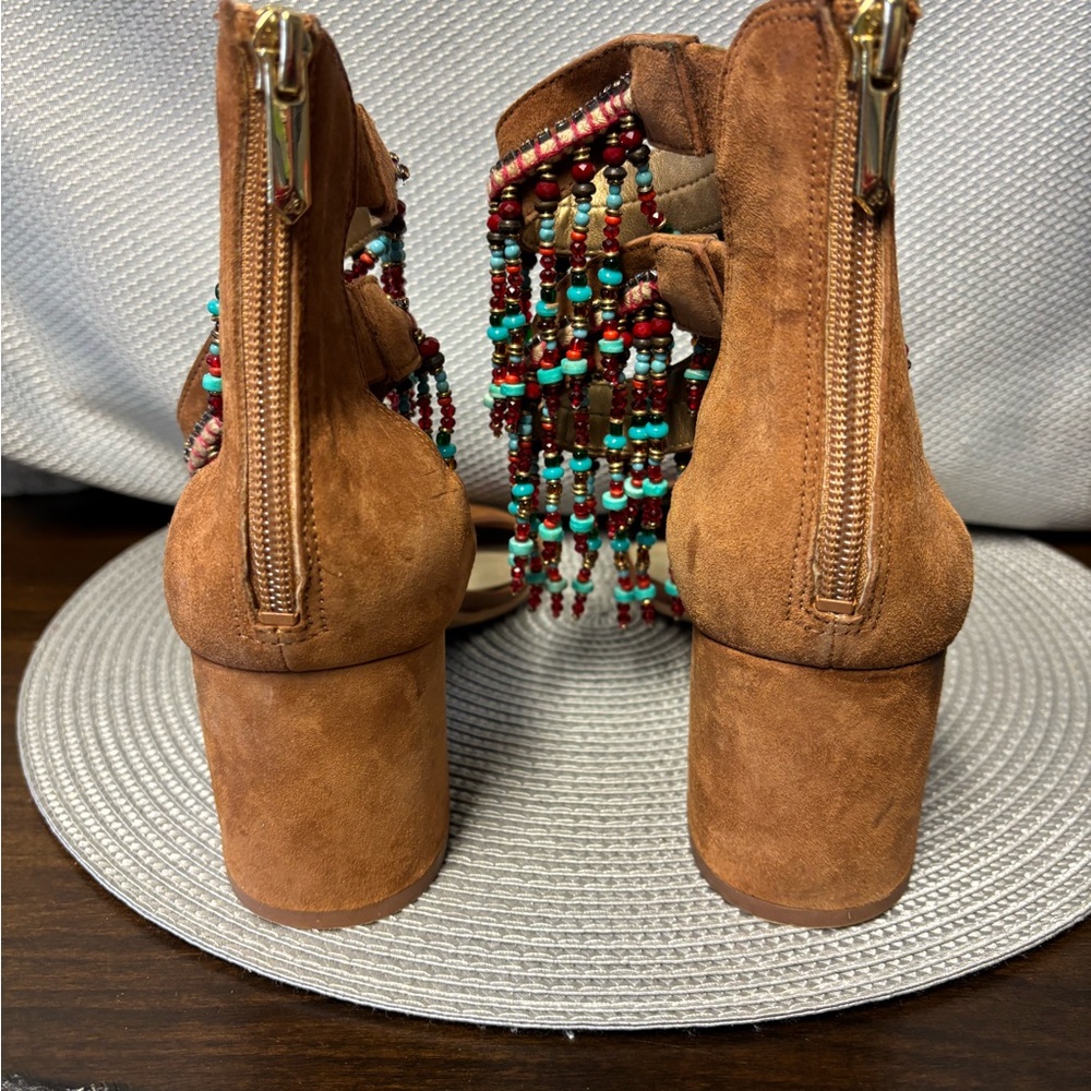 Sam Edelman tan suede sandal with double beaded strap.  Size 10 - Picture 3 of 4